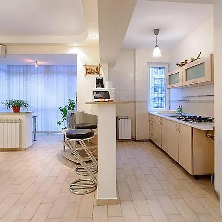 Centru Amazing Piata Universitate *