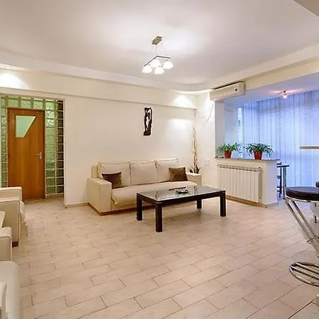 Centru Amazing Piata Universitate Apartment *